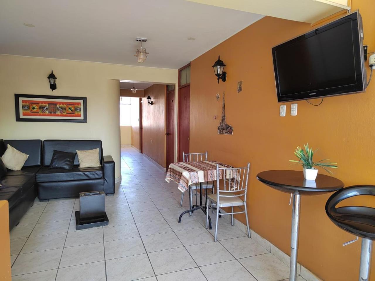 Hostal Boulevard Nazca Exterior photo