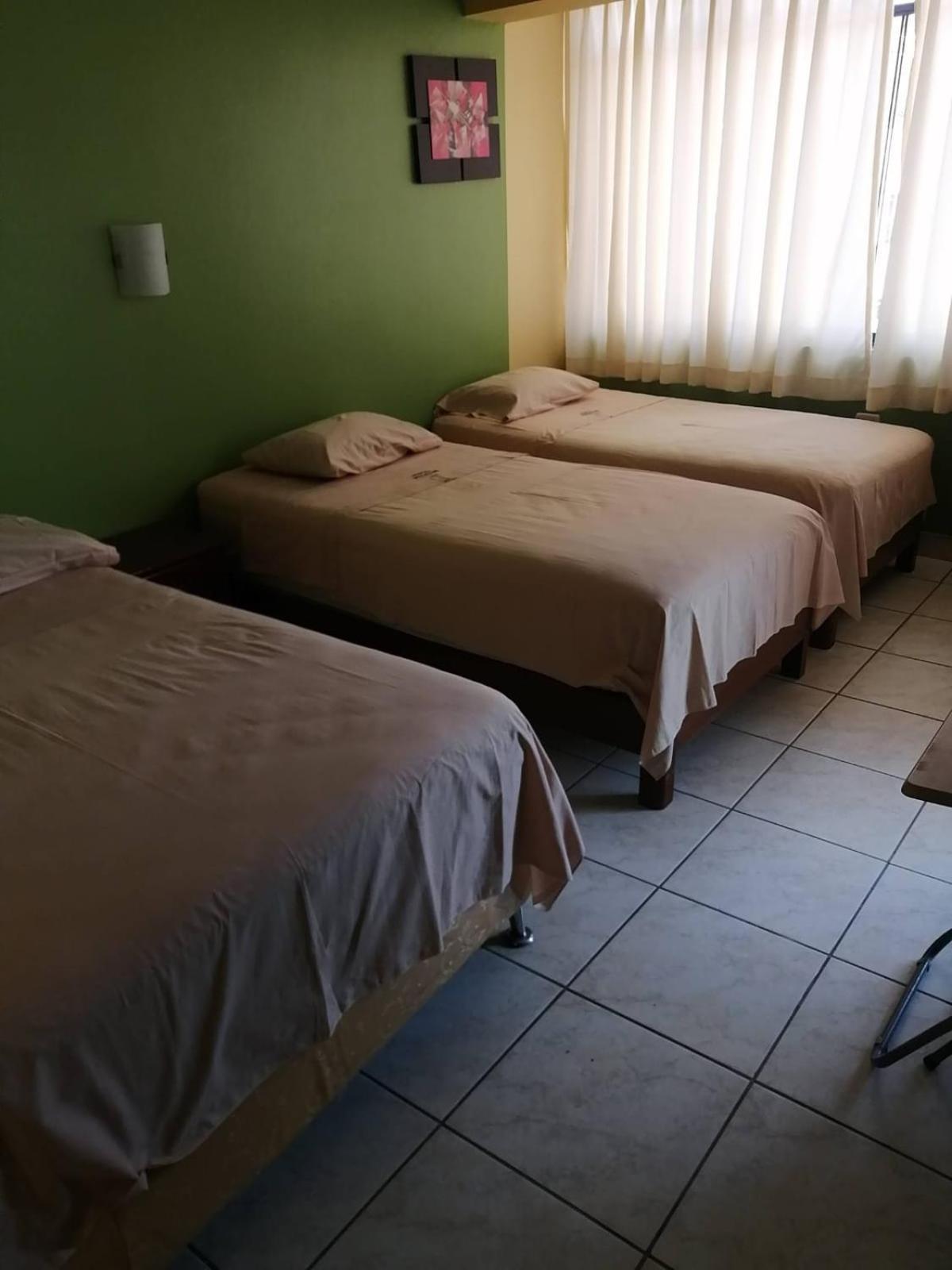 Hostal Boulevard Nazca Exterior photo