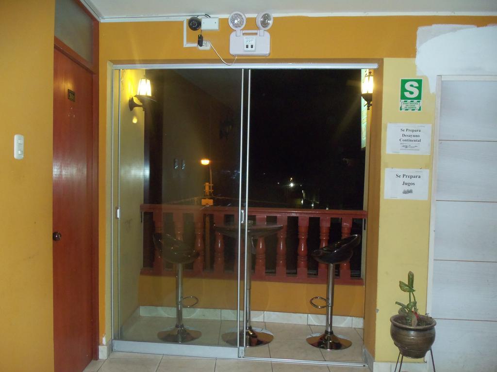 Hostal Boulevard Nazca Exterior photo